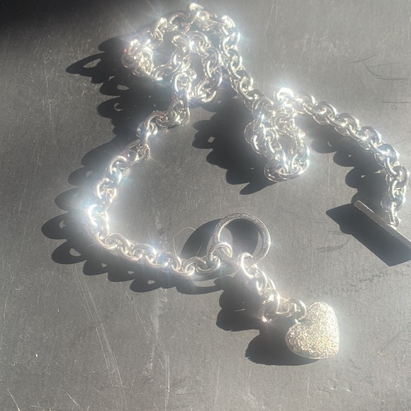 Crystal Heart Pendant on Silver Toggle Chain - Picture 4 of 4